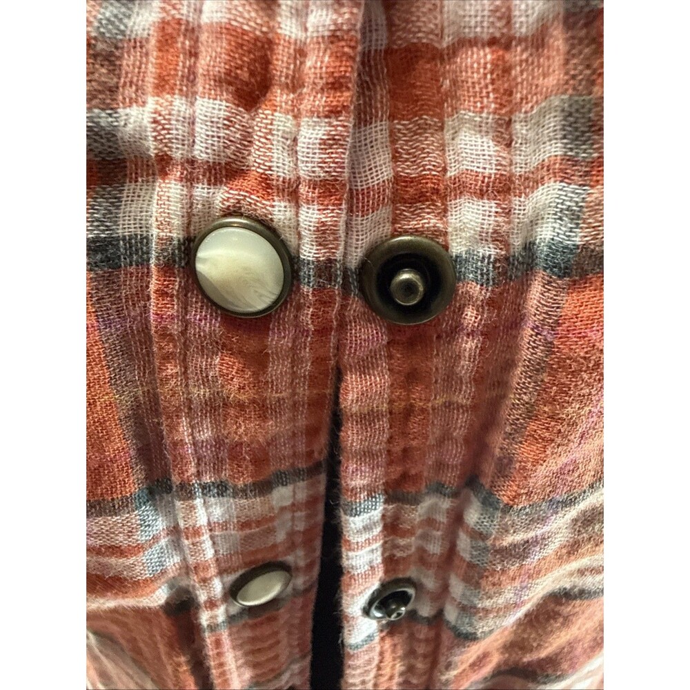 American Eagle Outfitters Women's Size 2 Plaid Shirt Pearlized Snaps - Picture 2 of 10